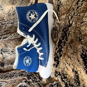 Converse All Star - Size 10 - Cotton Renew. One time wear, practically brand new